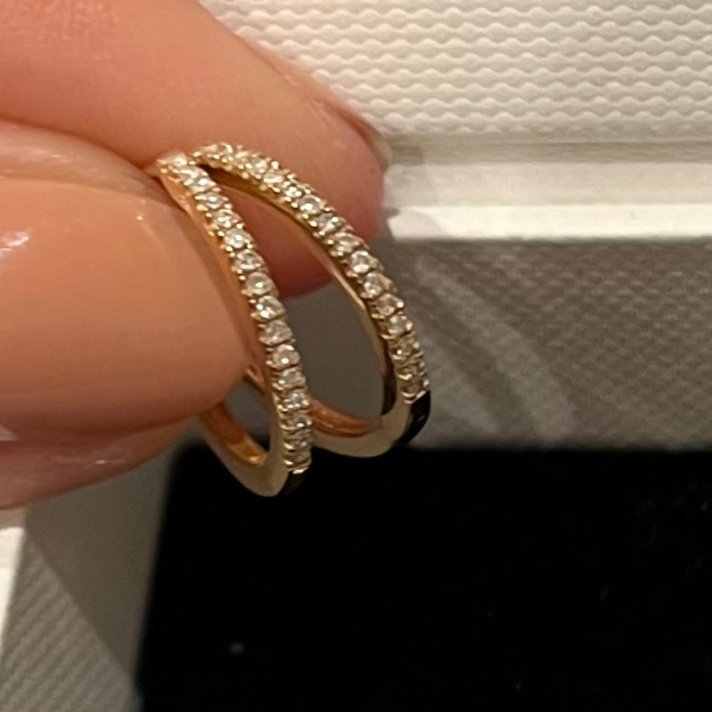 14K GOLD Natural diamond hoops
